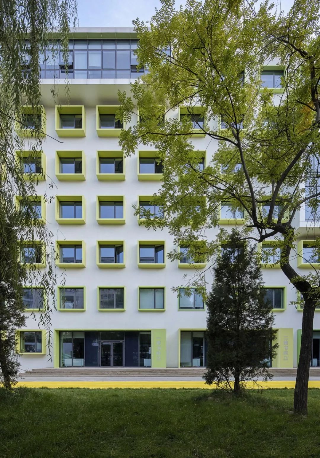 作品重讲校园故事北大附中本校及朝阳未来学校两校园景观改造