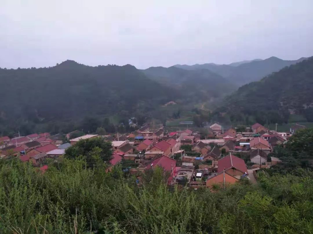 大杨树沟门村(俗称东沟)进沟口.大黑沟村.梁后村.三道湾村.荒地村.