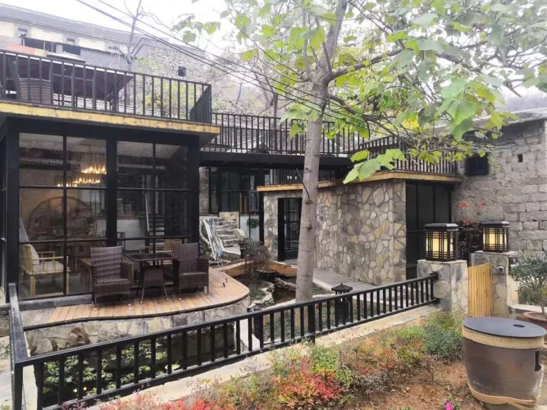 快乐老家爽爽鹤壁淇县古灵山周大生杯第十六届泼水狂欢节