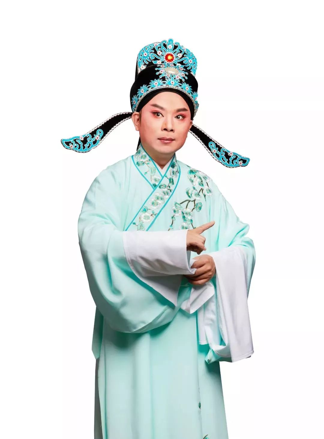 符传杰饰演王科举海南省琼剧院副院长,国家一级演员,第27届中国