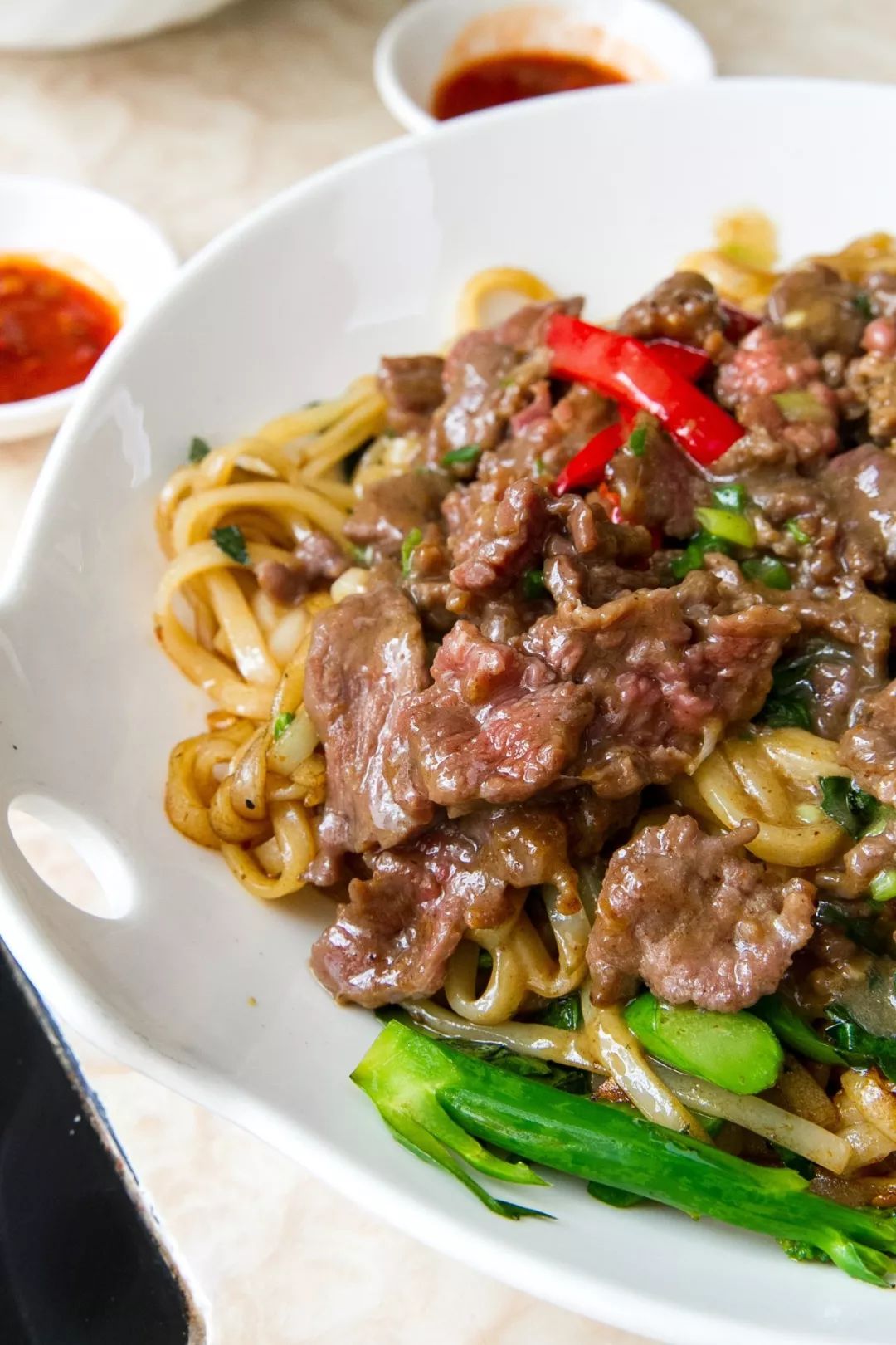 招牌是湿炒牛肉粿条,用的是最传统的做法,肉和粿分开炒,最后再把肉淋