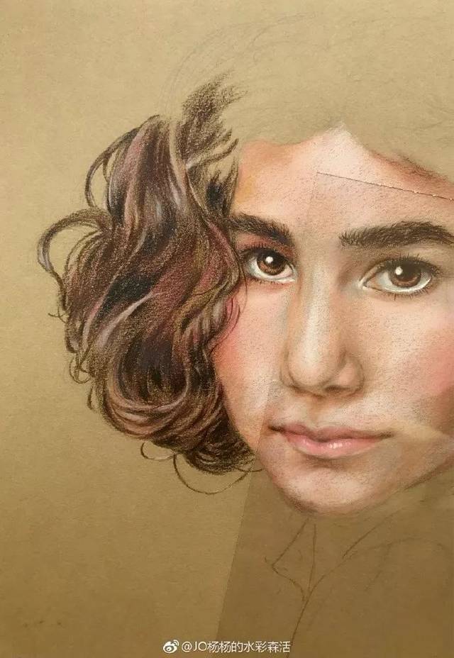 教你画彩铅人物分分钟学会画卷发美女