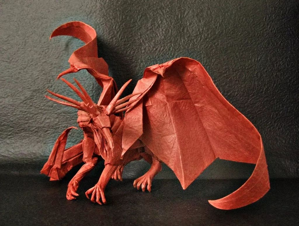 还有被誉为"史上最年轻的折纸大师"的神谷哲史.