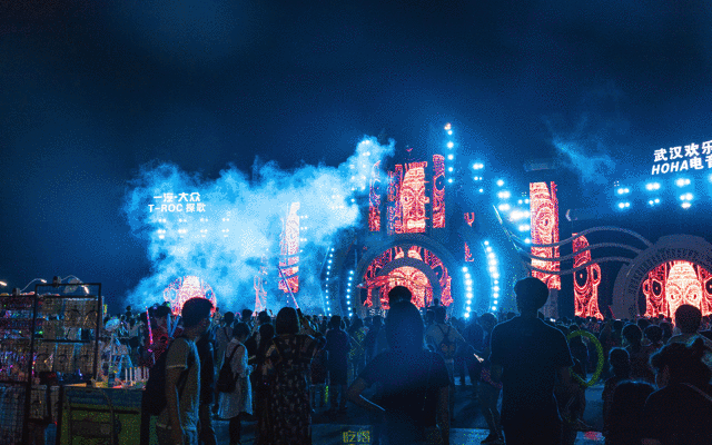 hoha电音节炸翻武汉,带你解锁水上蹦迪!_玛雅