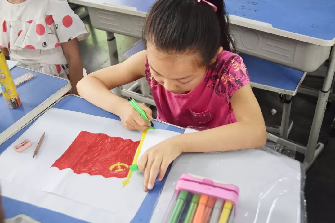 儿童手绘党旗图片