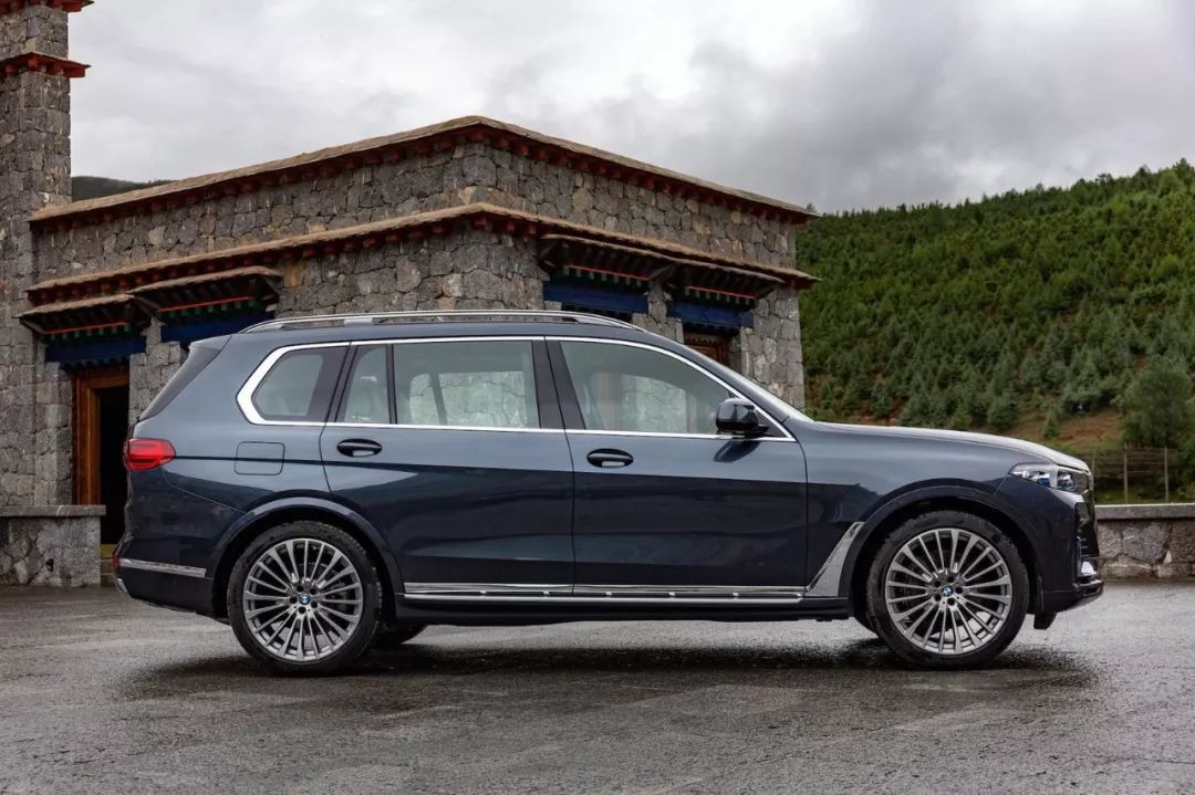 不可多得的神来之笔深度试驾bmwx7