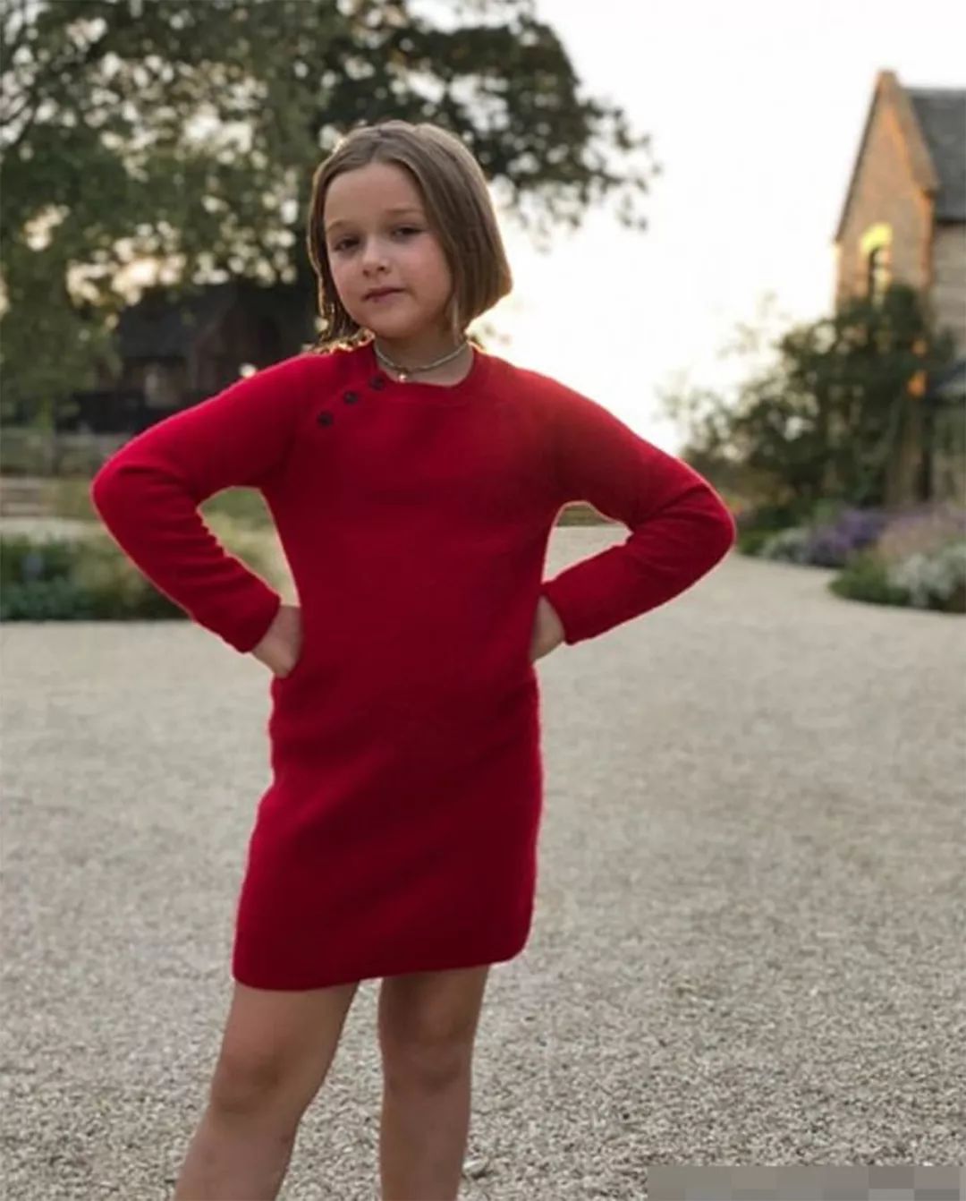 贝克汉姆小女儿8岁了老爸和哥哥纷纷发出祝福宠坏家中小公主