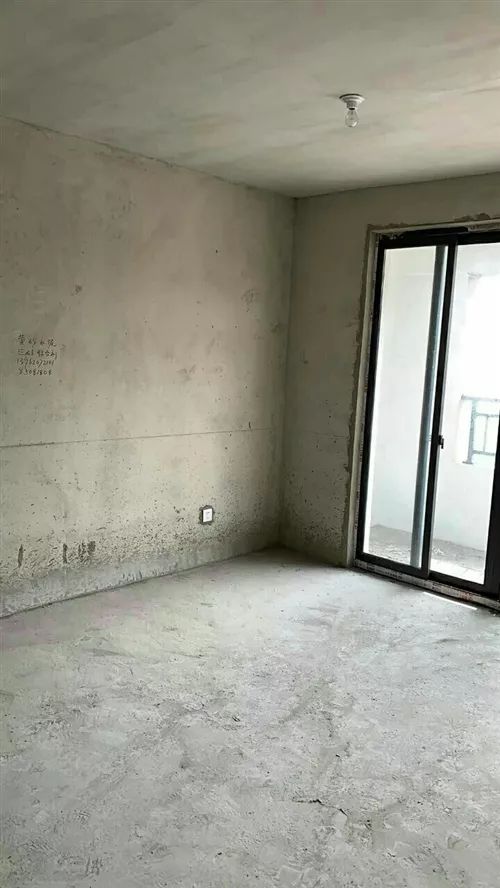 高档电梯毛坯房 任你装修风格 可以直接更名做一手【周边】国贸大厦