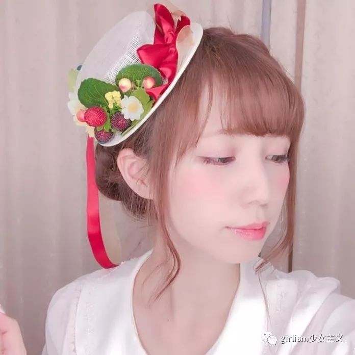 0!lo娘夏季清凉发型教程