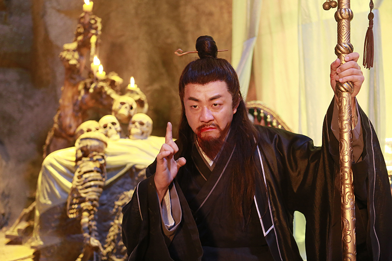 比如,范阳王"宗政玄明"就是一个性格明显的人物,他稳重,有爱心,对男主