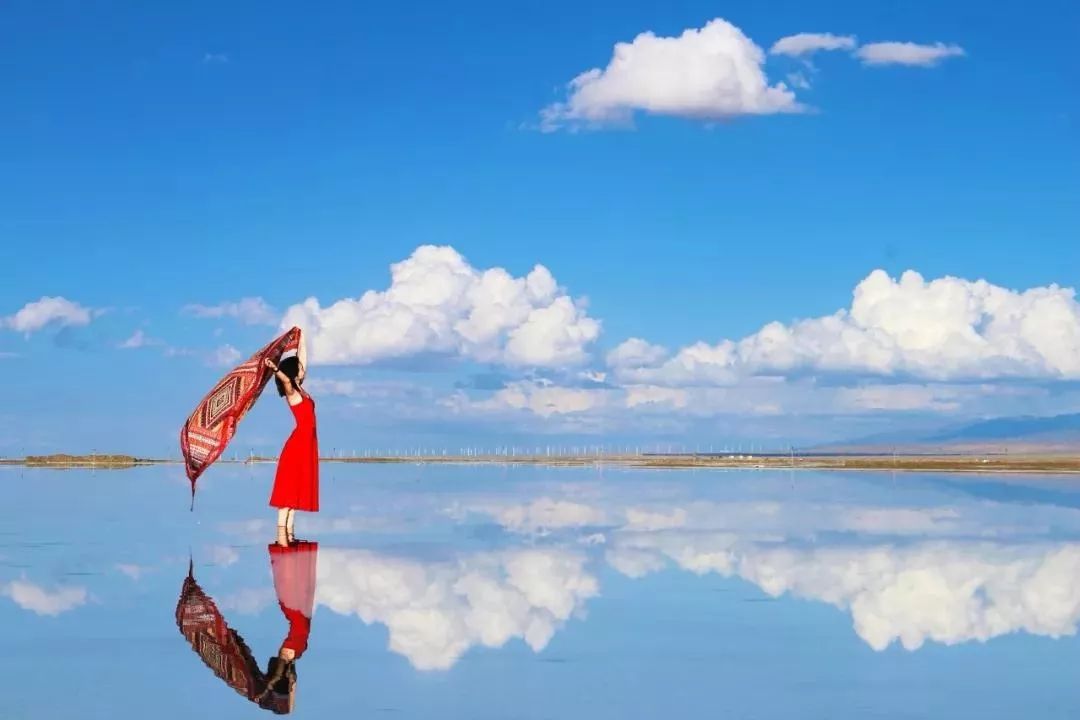 暑假去哪儿?相约茶卡,遇见最美的自己