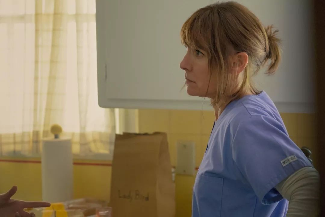 "被情感绑架伤害的中国孩子们都还好吗?