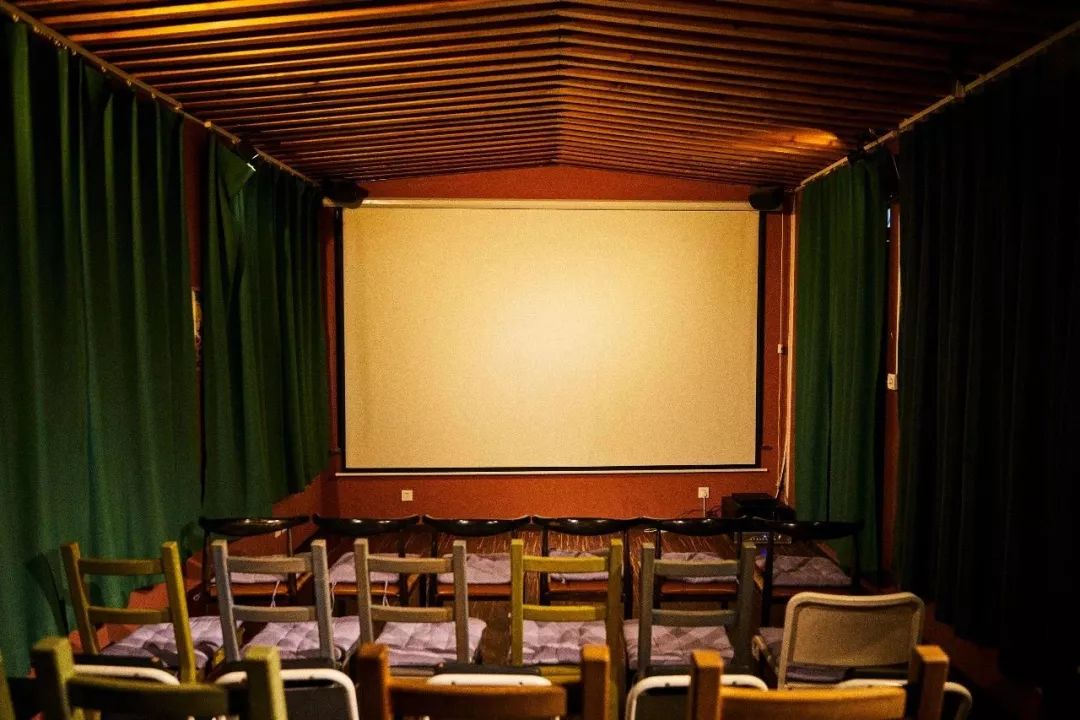 非凡| node星球电影人登陆:论一只老黄牛是如何在理想国驰骋的?