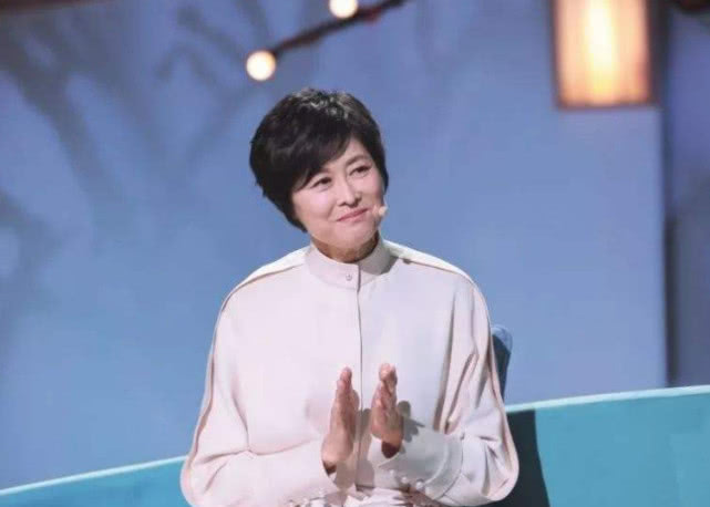 人士,但却是一位大富商,两人从结婚到现在,一直都相濡以沫,女儿王尔晴