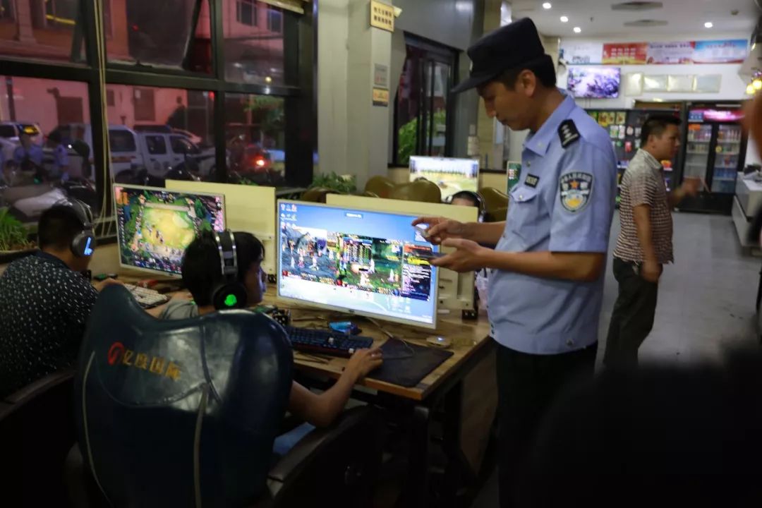 昨晚潮南警方在峡山清查大行动抓了9人