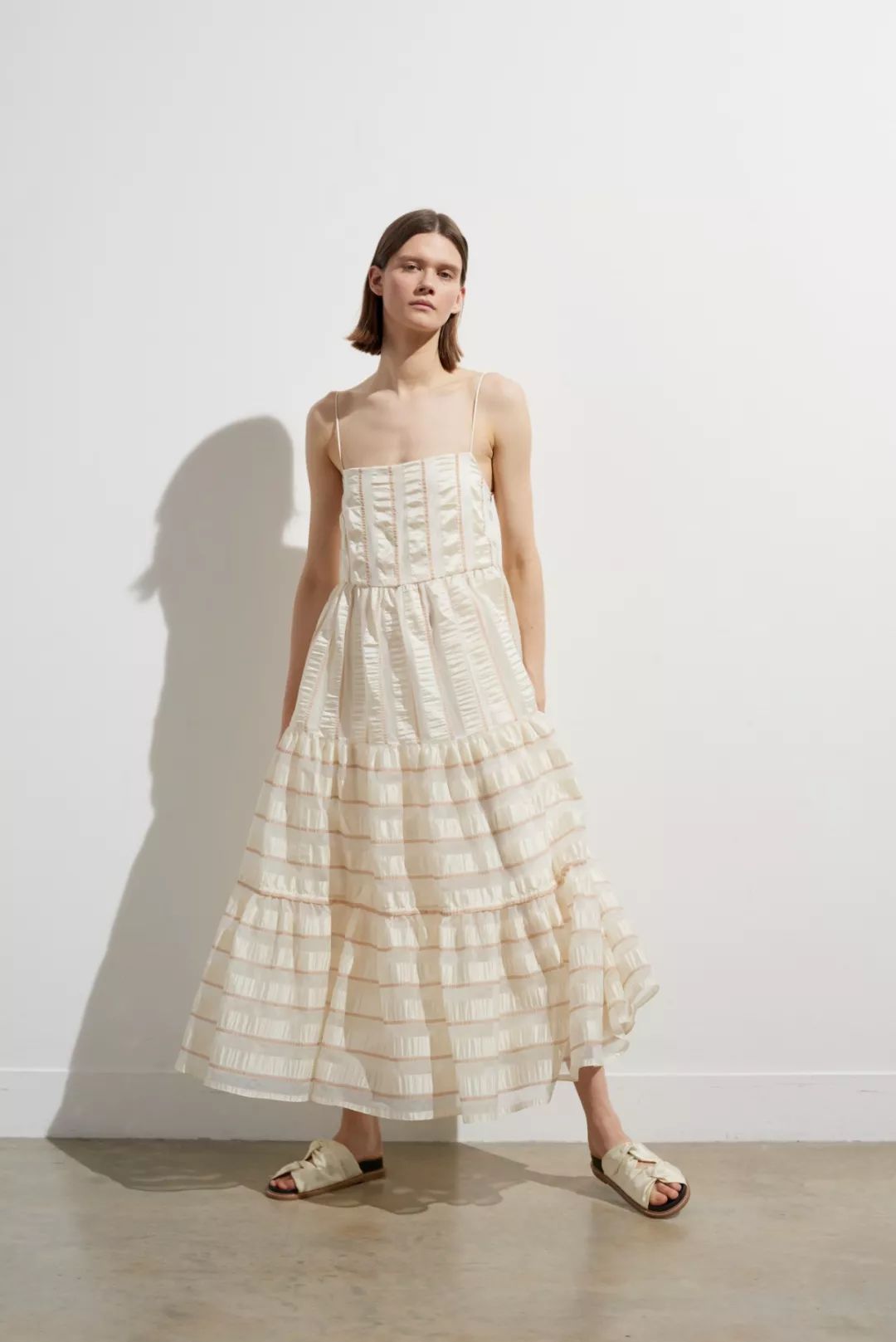 2020流行单品趋势分析连衣裙