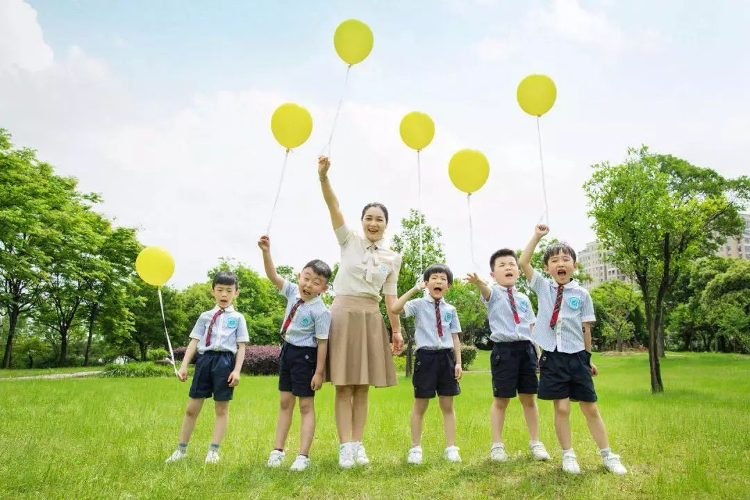 說再見---藍郡幼兒園畢業季_孩子