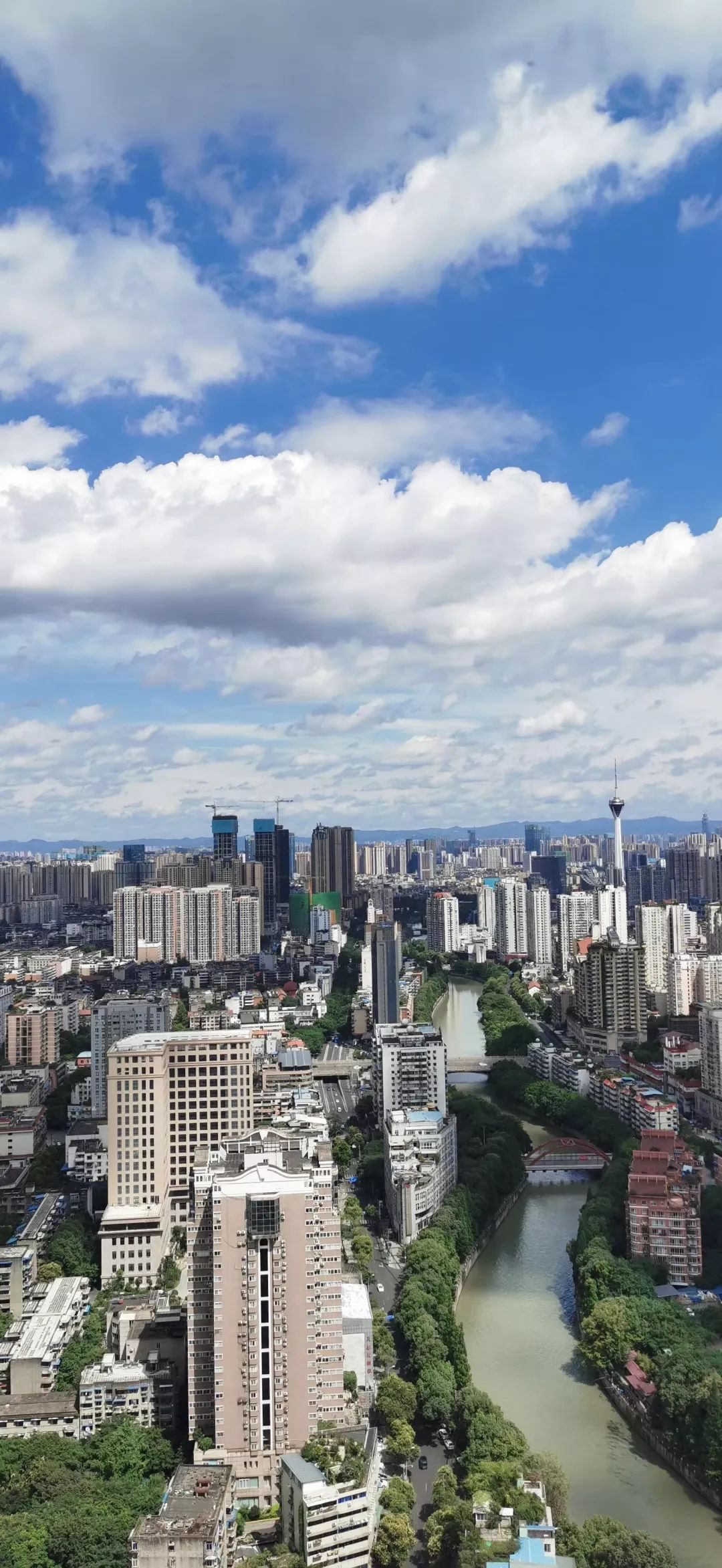 如果要再造一个n8,除非再造一个成都