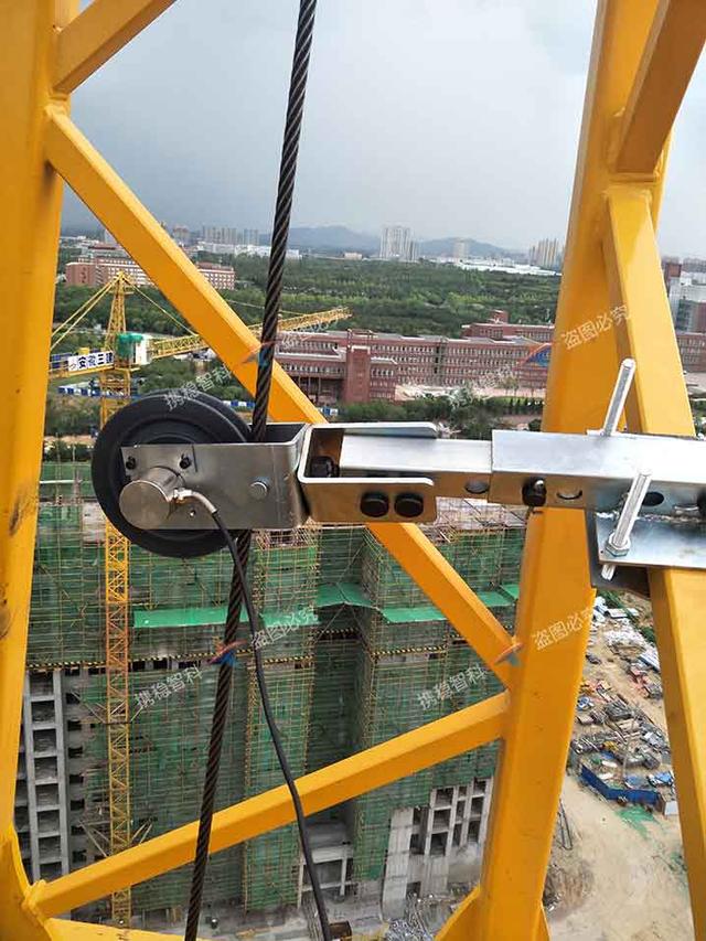「携稳案例」安徽三建烟台东方阳光海岸项目顺利验收_塔吊