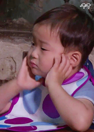 导致问题:法令纹1,托腮二,不好的小动作78做运动!