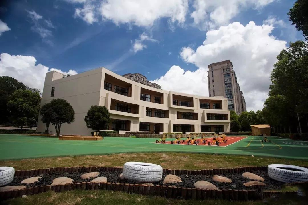 世界外国语小学,惠立学校,上海实验学校,星河湾双语学校和盛大花园