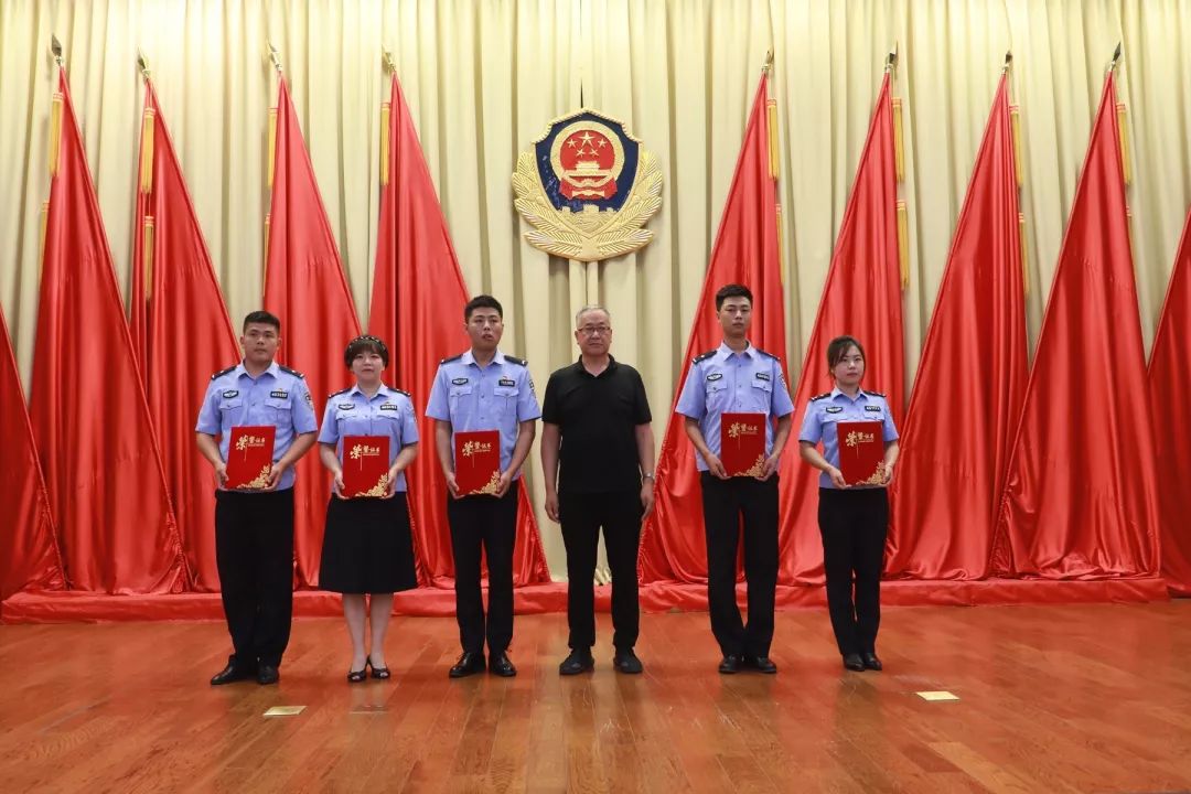 市公安局践行新使命忠诚保大庆朗诵比赛圆满成功