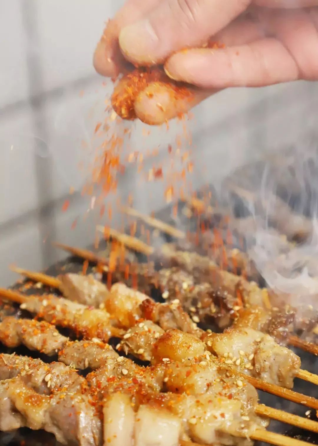 啤酒1元不限量!东营这家网红海鲜烧烤承包你256g的胃!