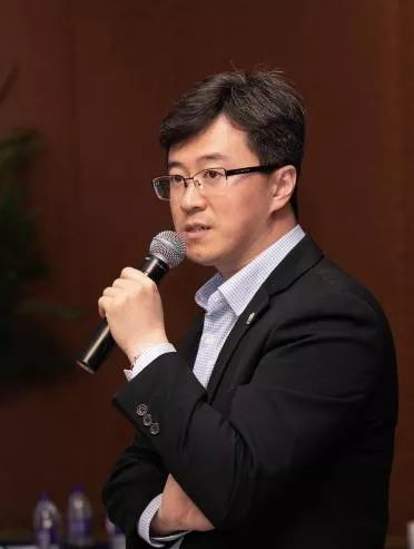 张鹏