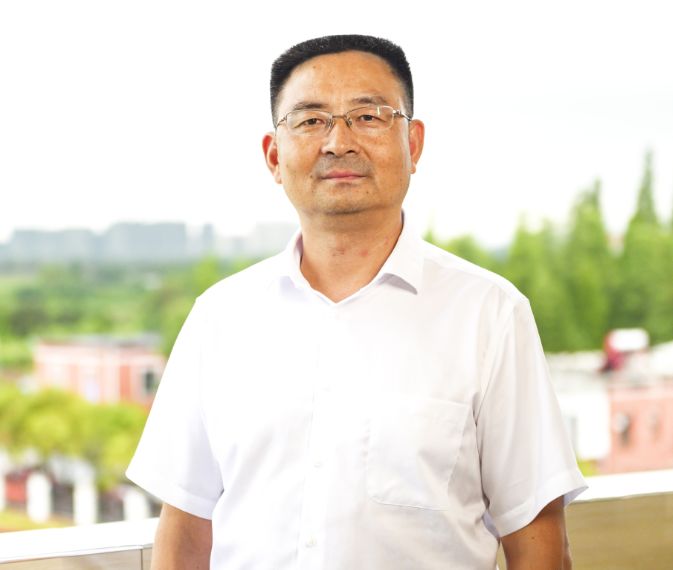 全场最高分初中组第一名高新区昌东二中濮良洁老师问鼎南昌市年度教师