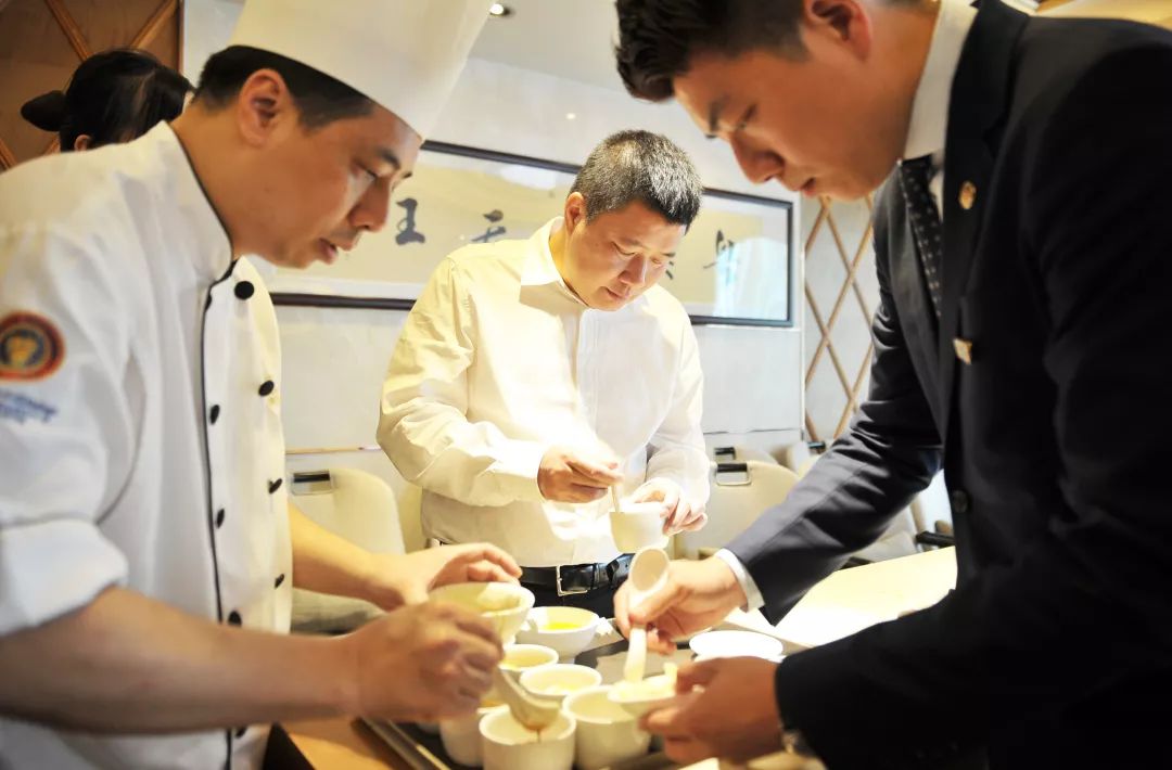 中山"鲍鱼王子"|麦广帆