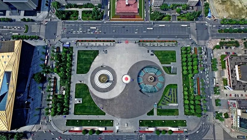 天府广场地铁:文殊院站(k口出)下车,步行640米地址:青羊区文殊院街66