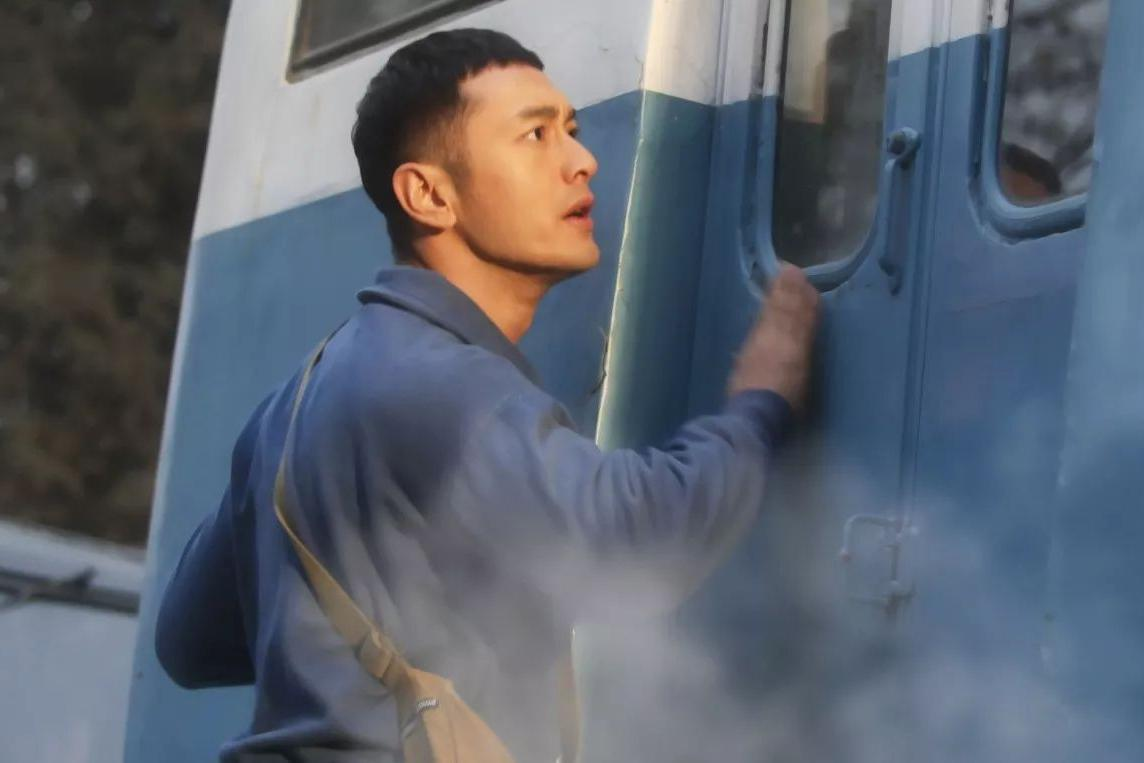 《无问西东》章子怡火了,王力宏火,黄晓明火了,歌手的他却没火_陈鹏