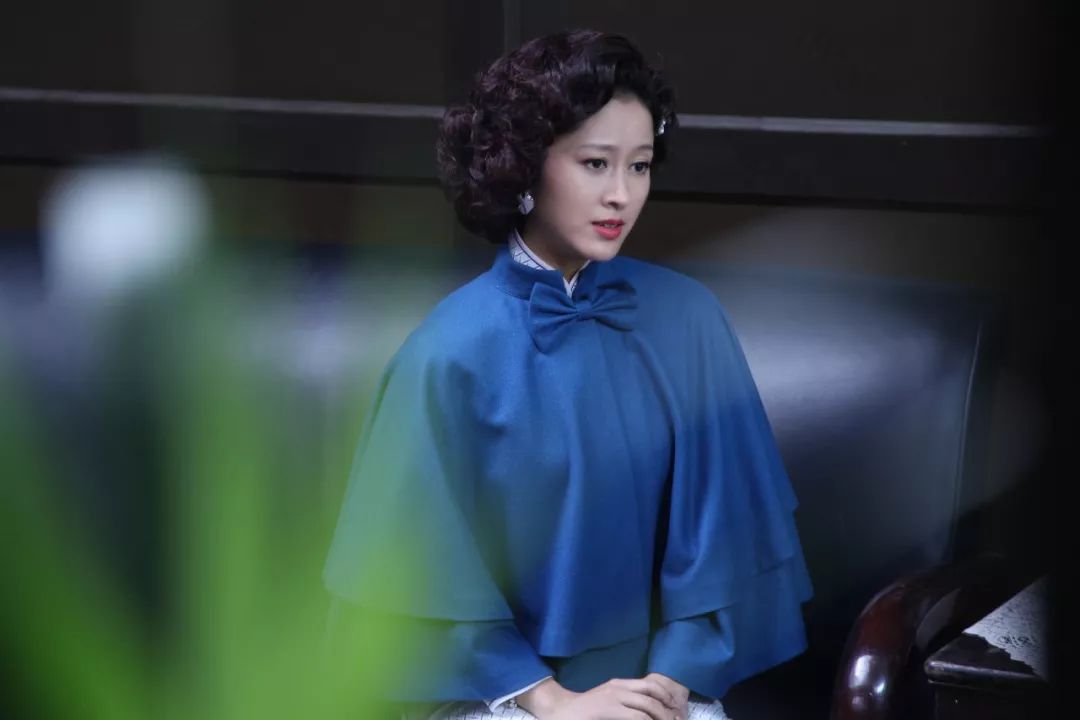 自虐型的女演员袁志博演员是作品的第一审核人