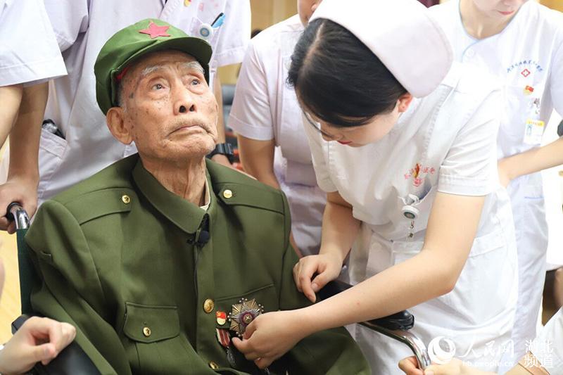 90后党员感悟抗美援朝战斗英雄朱金池的初心和使命-搜