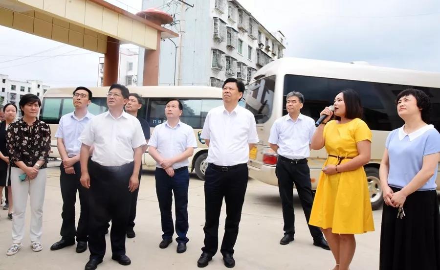 太仓党政代表团到大龙开发区交流考察