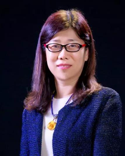 将带来《本科留学,中考之后必须关注的四件事》讲座;徐敏老师将带来