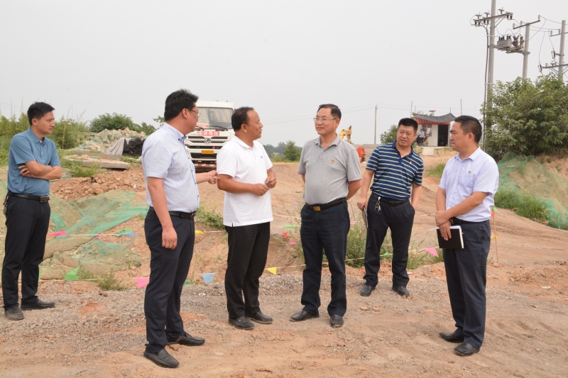 孟津县委书记杨劭春强调主动作为勇于担当攻坚克难确保洛