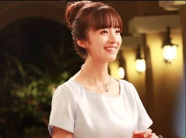 当初旋风少女中有一位女主角叫做戚百草,很多人
