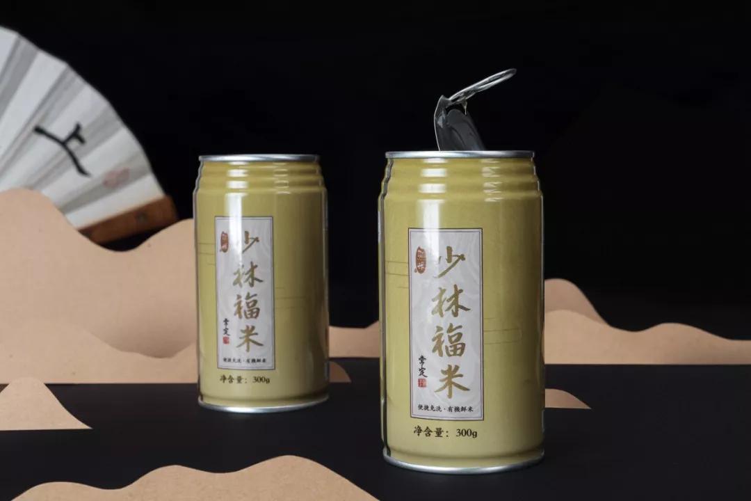 采用的是可回收食品级易拉罐每用一罐龙米都是为保护环境尽一份力吃好