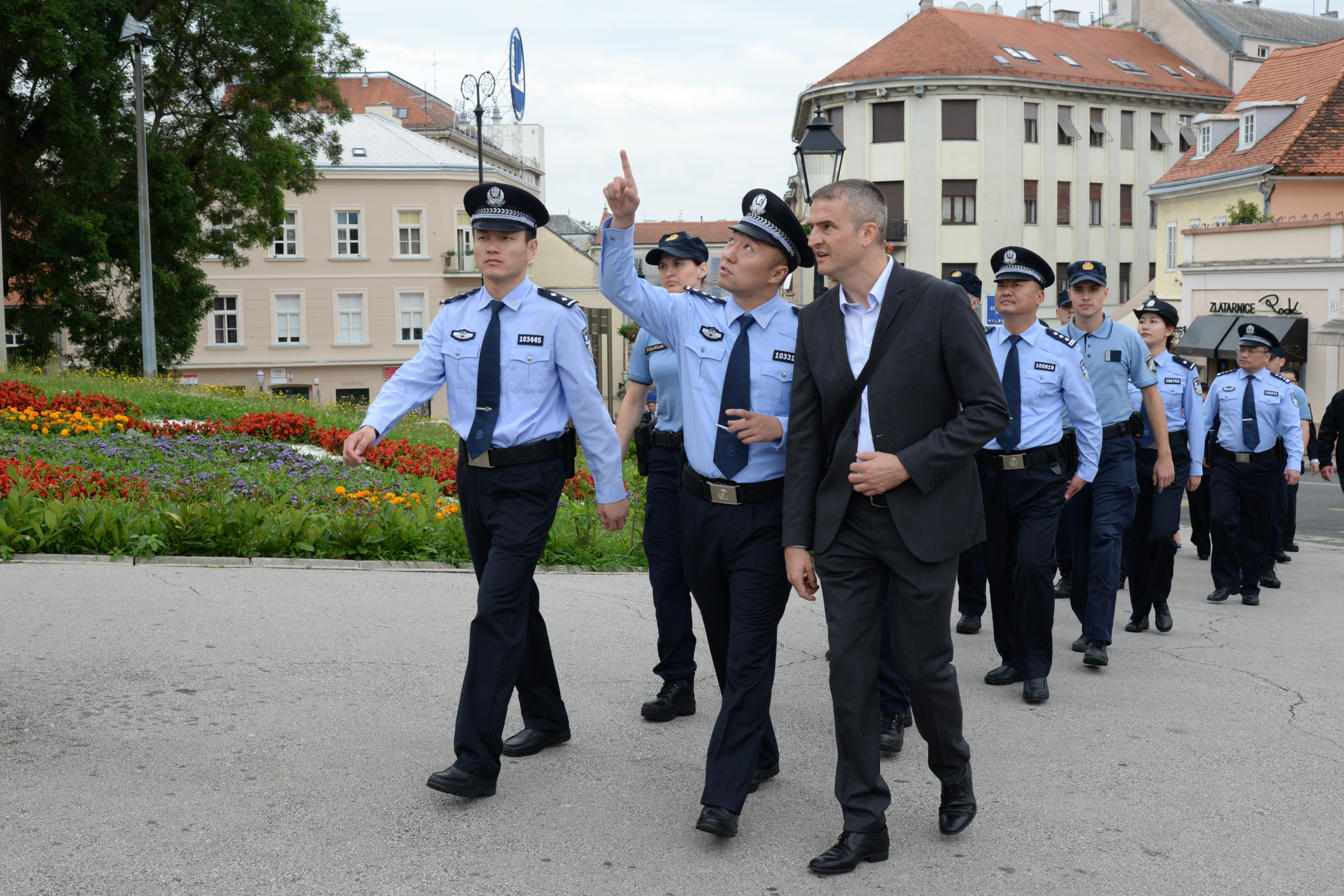 中国与克罗地亚第二次旅游季警务联巡启动