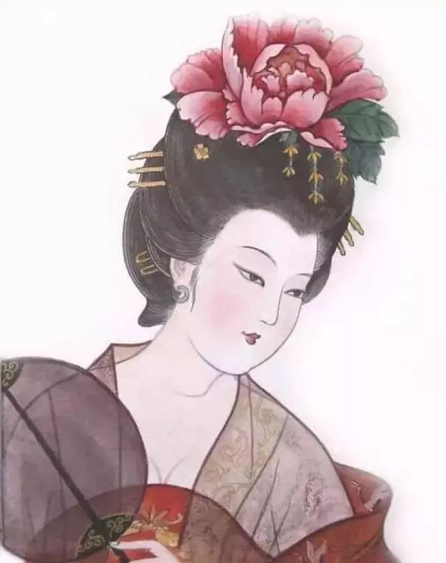 这其中的重点是牡丹花,谁簪的花朵越硕大,品种越名贵,谁就是艳压群芳