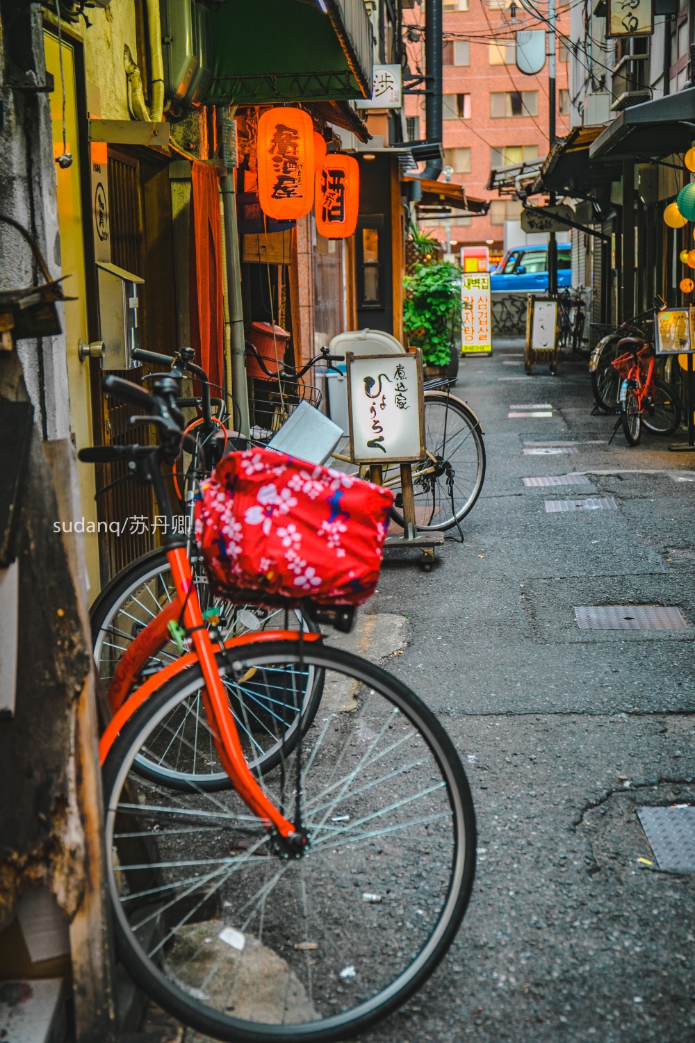 日本街头，那些不上锁的自行车：如果丢了，警察会快速找回