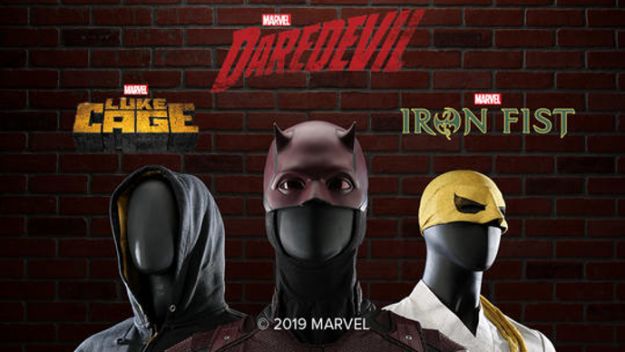 karen在"into the ring"一集中的裙装(60至80万),"夜魔侠"的"打服"(2