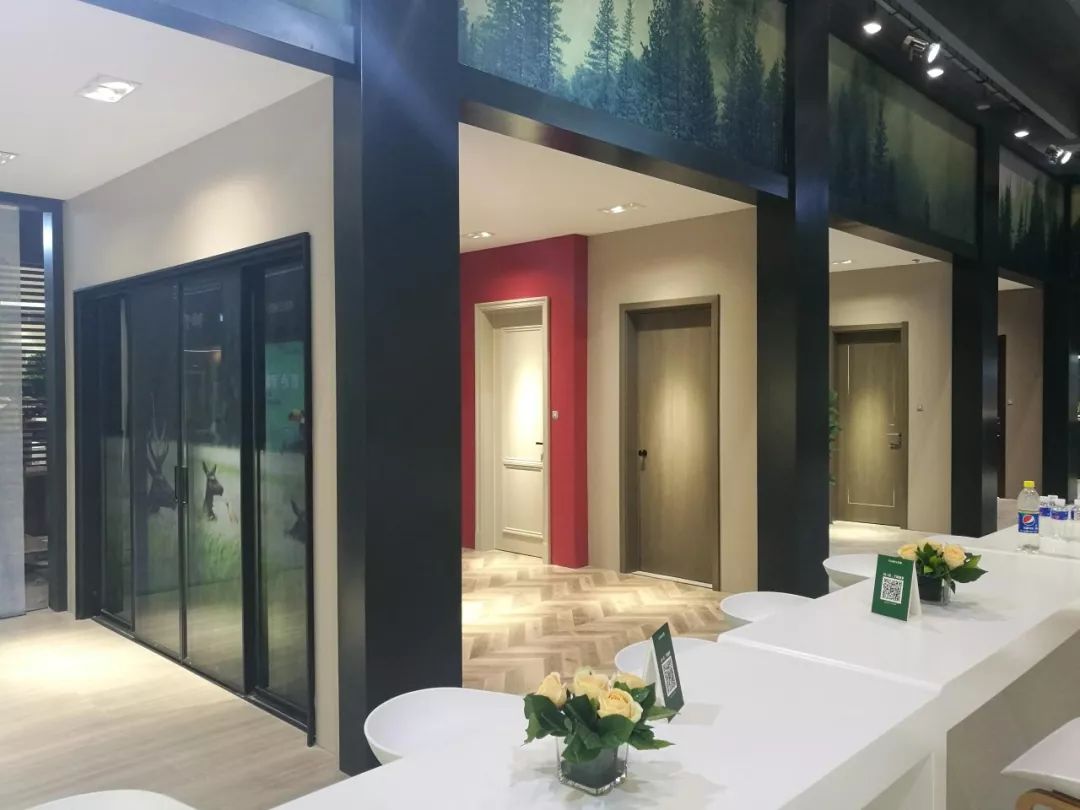 新零售新模式金迪木门广州建博会全新绽放