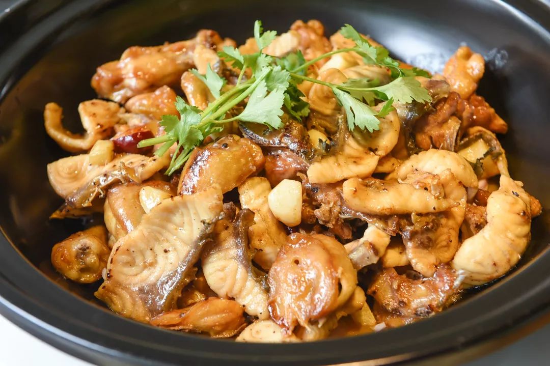 说到脆鱼,去大丰收必点.来湘菜馆,也是想试试会不会又不一样.