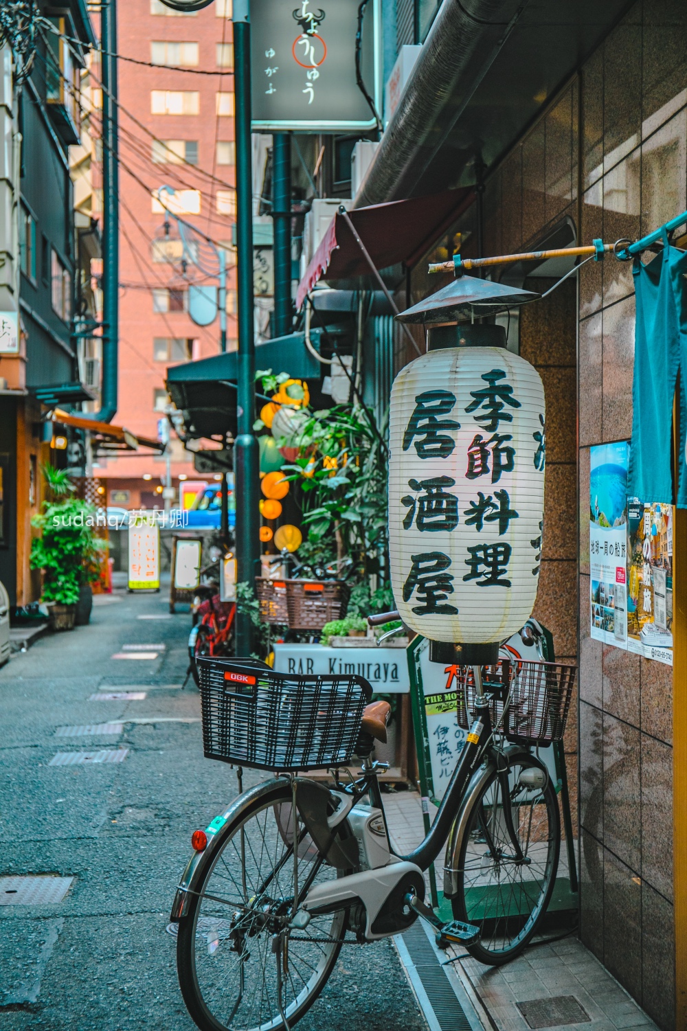 日本街头，那些不上锁的自行车：如果丢了，警察会快速找回