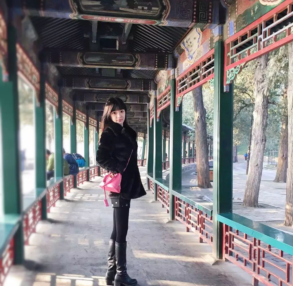 她不仅有颜值更有才华箬横中学语文教师她叫陈娴静玉环隔壁的一位温岭