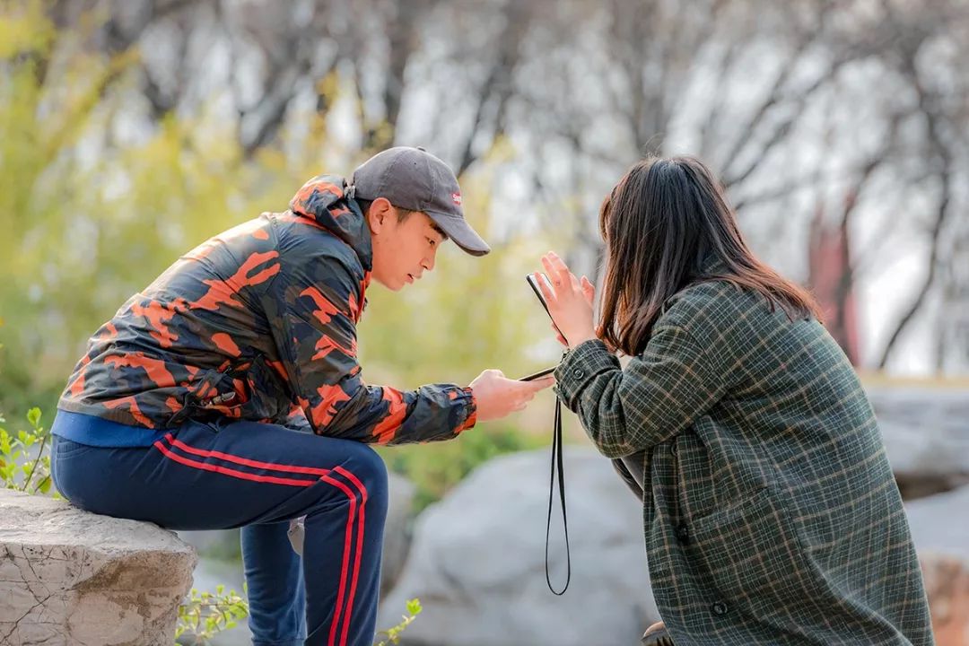 陈希柱作品  |  手机时代