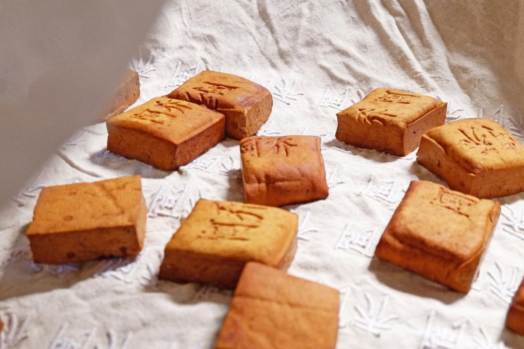 企业名:马桥豆制品加工厂地址:江川路2020号小吃介绍:提到马桥豆腐 