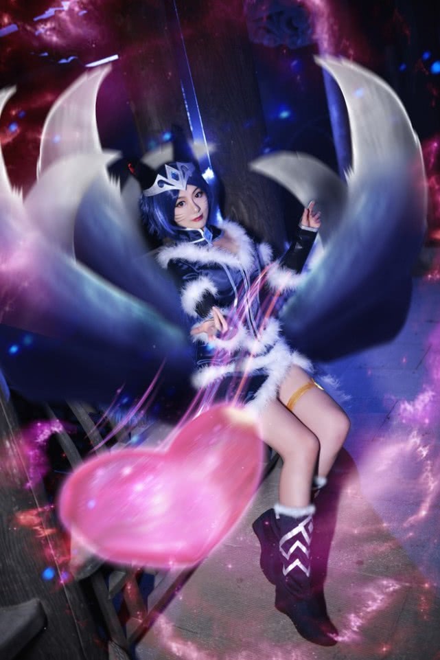 英雄联盟cos正片阿狸暗影妖狐这个后期太酷炫了